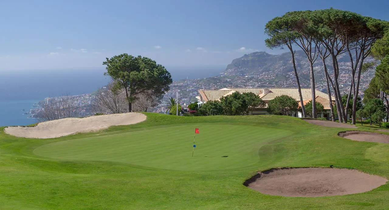 Luxury One Bedroom Palheiro Village By Hr Madeira Funchal  Appartamento